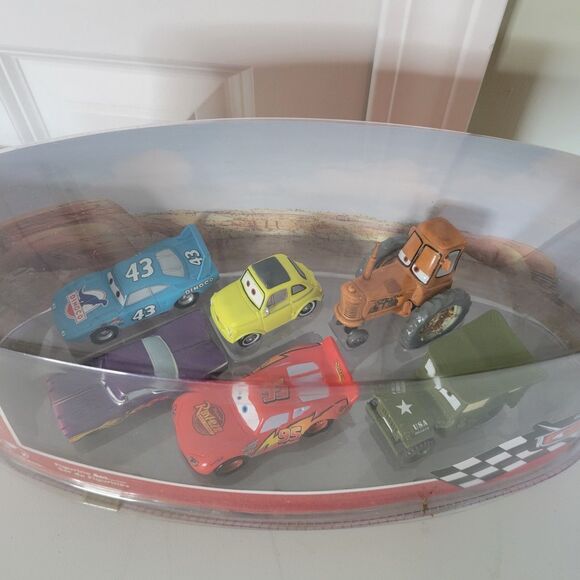 Disney Cars Radiator Springs Vehicle Figurine Set Original NIB set of 6 - Picture 2 of 4